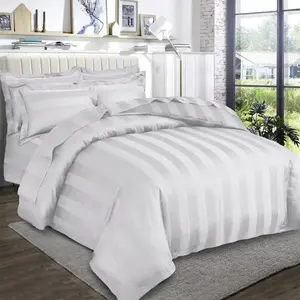 Renze Microfiber 250 TC Reversible Stripe Duvet Cover Set with Pillowcases White / Double Duvet Cover + 2 Standard  Pillowcases