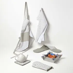 Homescapes Grey Stripe Cotton Double Oven Glove