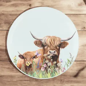 Highland Cow Round Glass Worktop Saver - Mum & Calf Gift Kitchen Chopping Board