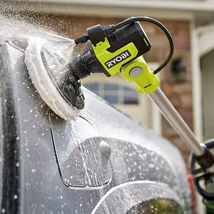 Ryobi ONE+ Water Fed Telescopic Scrubber 18V RWTS18-0 Tool Only - NO BATTERY OR CHARGER SUPPLIED