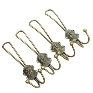 Oakcrafts - Ornate Green Man Style Hat & Coat Triple Hook in Antique Brass - Pack of 4 Hooks