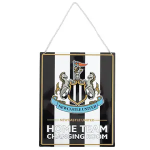 Newcastle United FC Home Team Plaque Black/White/Gold (25cm x 20cm)