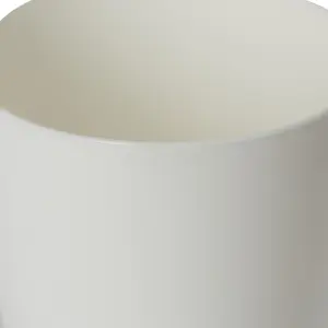 Verve Orchid White Plastic Plant pot (Dia) 13.1cm, (H)16cm, 1.5L