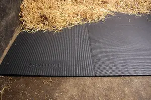 34mm Straight Horse Stable Floor Mat x 12