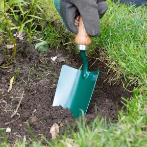 Carbon Steel Hand Trowel by Wilkinson Sword