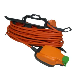 Masterplug 1 socket 13A Orange Extension lead, 15m