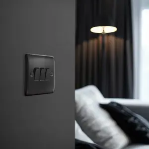 BG Nexus Metal 20A Triple Wall Light Switch, 2 Way, Matt Black