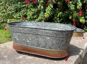 Galvanised Large Metal Planter with Handles Outdoor Garden Flower Pot Trough Ornament