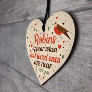 Red Ocean Robins Appear When Lost Loved Ones Are Near Wooden Hanging Heart Memorial Christmas Tree Decoration Plaque