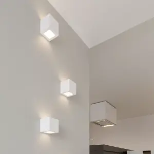 Leo Ceramic & Glass White 1 Light Classic Wall Light