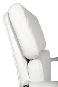 Deco Visitor Chair White with stylish cantilever frame and removable arm covers