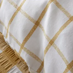 Catherine Lansfield Brushed Seersucker Gingham Reversible Double Duvet Cover Set with Pillowcases Caramel