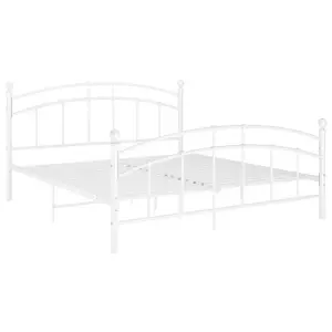 Berkfield Bed Frame White Metal 200x200 cm