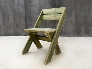 DeckFusion wooden garden chair (natural finish)