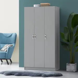 3 Door Double Wardrobe In Grey