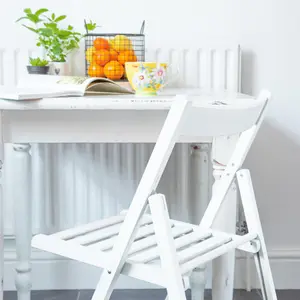 Harbour Housewares - Beech Folding Chairs - White - Pack of 6