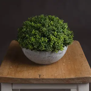 UK Homeliving Small Hebe Globe Pot