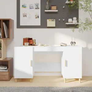 Berkfield Desk White 140x50x75 cm Engineered Wood