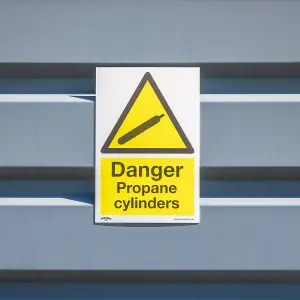 Sealey Warning Safety Sign Danger Propane Cylinders Self-Adhesive Vinyl SS62V10