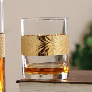 Traditional Glass Decanter Gold Embossed Christmas Glassware Spirit Whisky Decanter Set 1.5L with Two Gold Leaf Tumblers