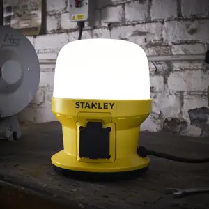 Stanley Area Globe 30W 2600lm Corded Integrated LED Work light