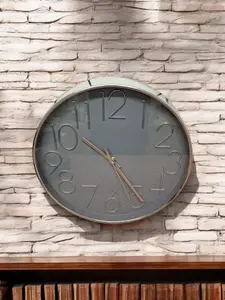 Silver         Wall         Clock         30cm