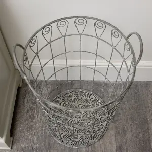 Melody Maison Large Ornate Rustic Grey Laundry Storage Basket - 61cm