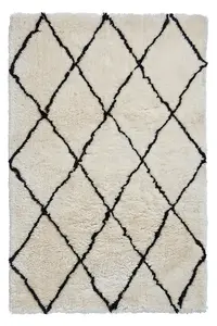 Luxurious Handmade Ivory/Black Shaggy Rug-200cm X 290cm