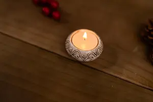 Small Round Tealight Candle Holder