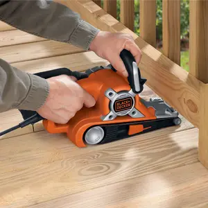 Black+Decker 720W 230V Corded Belt sander KA88