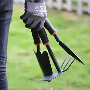 3-Piece Heavy-Duty Gardening Tool Set! | Wowcher