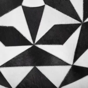 Round Cowhide Rug 140 cm Black and White TURGUTLU