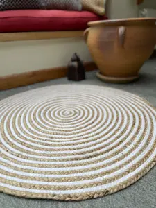 CHAKKAR PALE Stripe Round Jute Beige Hall Rug / 150 cm Diameter