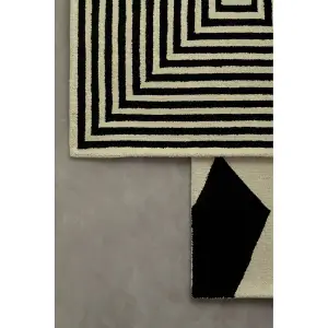 Bosie By Premier Milana Large Geometric Rug