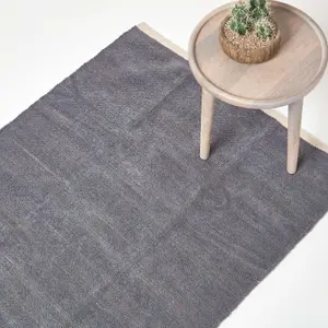 Homescapes Dark Grey 100% Cotton Plain Chenille Rug with Natural Trim, 110 x 170 cm