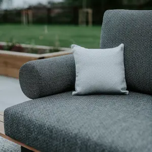 Acrisol Helix Gris Claro Small Scatter Cushion - 25m x 25cm