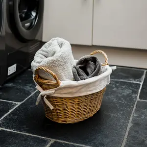 Hand Woven Wicker Laundry Basket with Handles Natural / Small (18 cm x 34 cm x 26 cm)