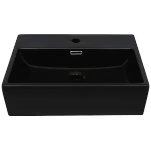 Berkfield Basin with Faucet Hole Ceramic Black 51.5x38.5x15 cm