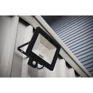 Sealey Extra Slim Floodlight with PIR Sensor 100W SMD LED LED115PIR