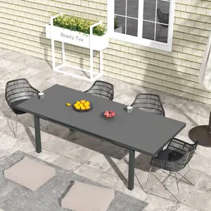 Outsunny Extending Garden Table Outdoor for 6-8 People, Aluminium Frame