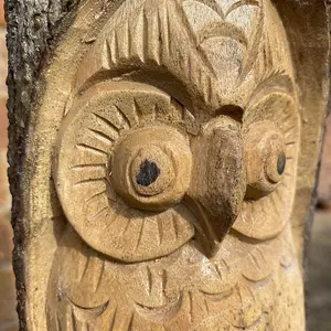 Handcarved Birdhouse - L15 x W15 x H30 cm