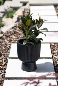 Plant Pots Flower Planter 7 Colours 3 sizes Tall Wavy Plastic Pot Boho Elegant Carbon 30cm - 18L