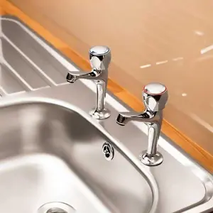 Pair Of Contract Kitchen Sink Pillar Taps Chrome WRAS Approved