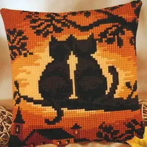 CUSHION CATS - Cross Stitch Kit: Cushion: Sunset Cats - Vervaco