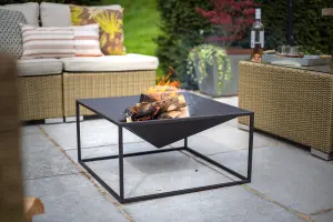 La Hacienda Black Cairo Steel Firepit - L 60 cm x W 60 cm x H 31 cm