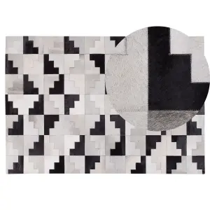 Cowhide Area Rug 140 x 200 cm Black with Grey EFIRLI