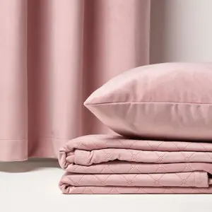 Homescapes Diamond Quilted Pink Velvet Throw