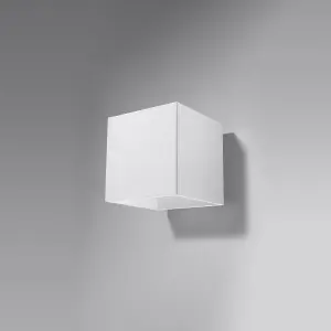 Quad Aluminium White 1 Light Classic Wall Light