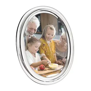 Contemporary Oval Silver Plated Metal 5 x 7 Picture Frame with Rounded Border