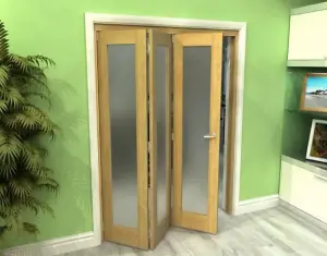 Green & Taylor Shaker Oak 1 Lite Frosted Glass Roomfold Internal Bi-folding Doorset - 1447 x 2060 x 133mm (WxHxT)